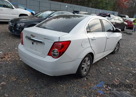 2014 Chevrolet Sonic Lt Auto из США, поврежденный, VIN 1G1JC5SH7E4159425